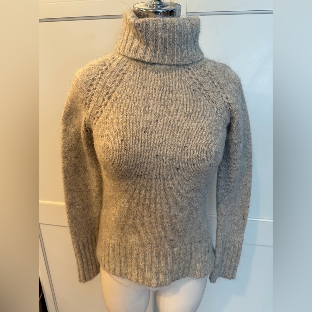 LOFT Heathered Gray Turtleneck Sweater